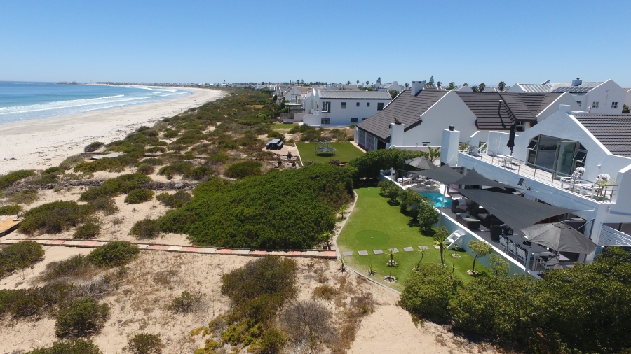 5 Bedroom Property for Sale in Golden Mile Western Cape